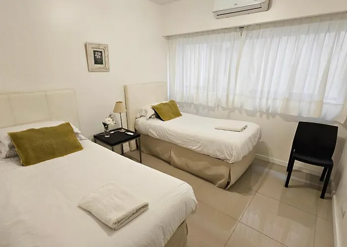 Montaneses Apartments
